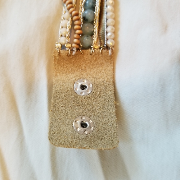 Gemstone and leather bracelet - Picture 6 of 6